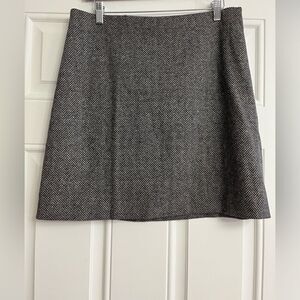 THEORY
Abbot Herringbone Mini Skirt NWT Size 10